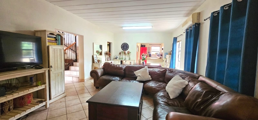 3 Bedroom Property for Sale in Safari Gardens North West